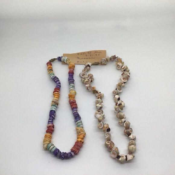 2 Vintage Necklaces from the Bahamas - Picture 2 of 3